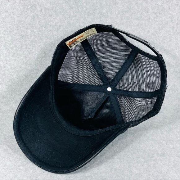 Hooters Hat Women’s Black Vegan Leather Rhinestones Owl Snap‎ Back OSFM Vtg - Picture 13 of 16